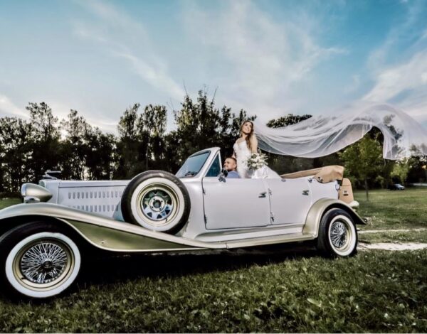 Najam oldtimera i luxuznih limuzina