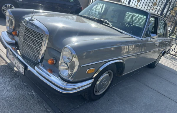 Najam luksuznih i oldtimer vozila za posebne trenutke